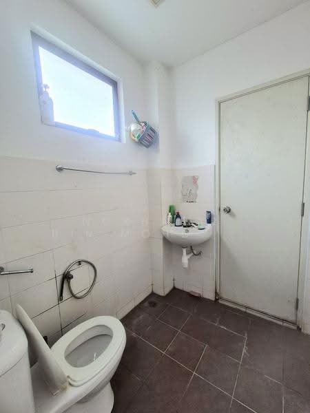 2-storey Terraced House for Sale in Abadi Heights (Puchong) - Norhafiz Bin Mohd Nor - Bathroom - PropertyGuru.com.my