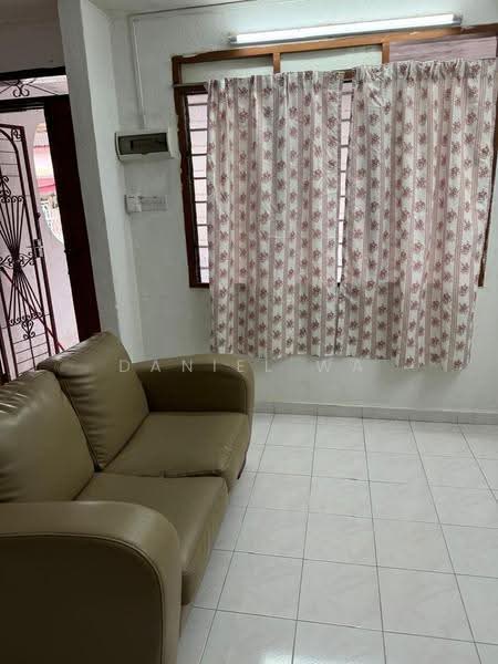 2-storey Terraced House for Sale in Taman Cempaka (Ipoh) - Daniel Wa - Living Room - PropertyGuru.com.my