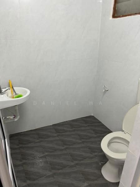 2-storey Terraced House for Sale in Taman Cempaka (Ipoh) - Daniel Wa - Bathroom - PropertyGuru.com.my