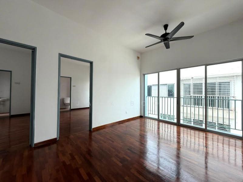 Rumah Kluster untuk Dijual di Bandar Parklands (Klang) - Jack Boo - Living Room - PropertyGuru.com.my