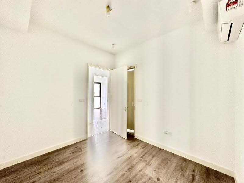 Service Residence for Sale at Jendela Residences - Yin Peng . - Bedroom - PropertyGuru.com.my
