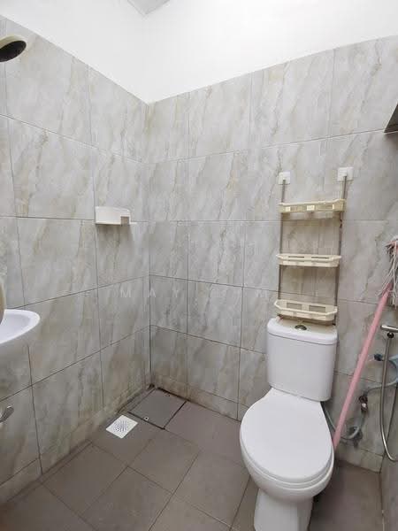 1-storey Terraced House for Sale in Johor Bahru (Johor) - May Lim - Bathroom - PropertyGuru.com.my