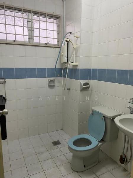 Terraced House for Sale in Kota Kemuning (Shah Alam) - Janet Hng - Bathroom - PropertyGuru.com.my