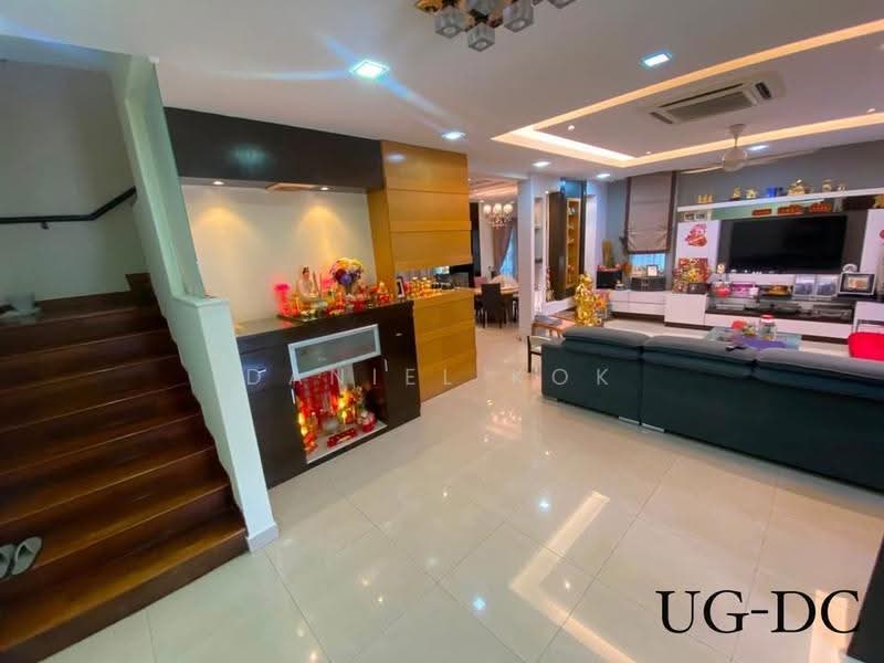 Semi-Detached House for Sale in Bandar Botanic (Klang) - Daniel Kok - Living Room - PropertyGuru.com.my