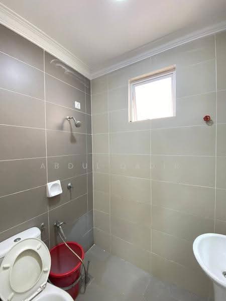 Rumah Teres 2-Tingkat untuk Dijual di Bandar Tun Hussein Onn (Cheras) - Abdul Qadir - Bathroom - PropertyGuru.com.my