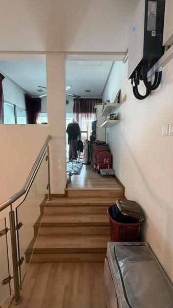 Rumah Teres 2.5-Tingkat untuk Dijual di Putra Heights (Subang Jaya) - Fatin Azemi - Corridor - PropertyGuru.com.my