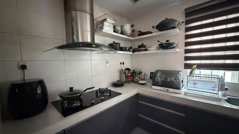 Rumah Teres 2.5-Tingkat untuk Dijual di Putra Heights (Subang Jaya) - Fatin Azemi - Kitchen - PropertyGuru.com.my