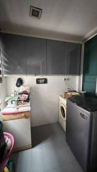 Rumah Teres 2.5-Tingkat untuk Dijual di Putra Heights (Subang Jaya) - Fatin Azemi - Laundry Room - PropertyGuru.com.my