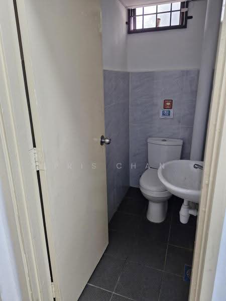 Shop / Office for Rent in Taman Sri Endah (Sri Petaling) - Pris Chan - PropertyGuru.com.my
