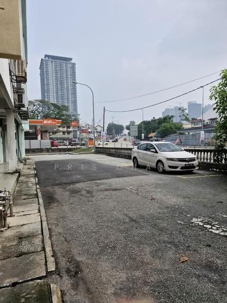 Shop / Office for Rent in Taman Sri Endah (Sri Petaling) - Pris Chan - PropertyGuru.com.my