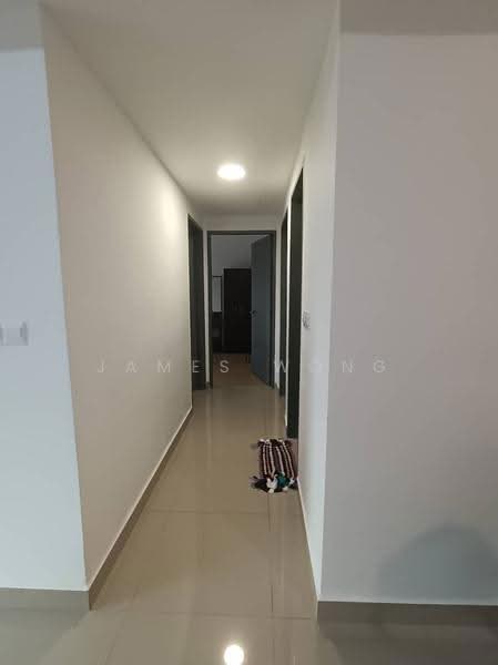 Kediaman Servis untuk Disewa di M Arisa - James Wong - Corridor - PropertyGuru.com.my