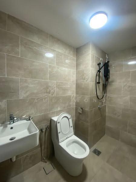 Kediaman Servis untuk Disewa di M Arisa - James Wong - Bathroom - PropertyGuru.com.my