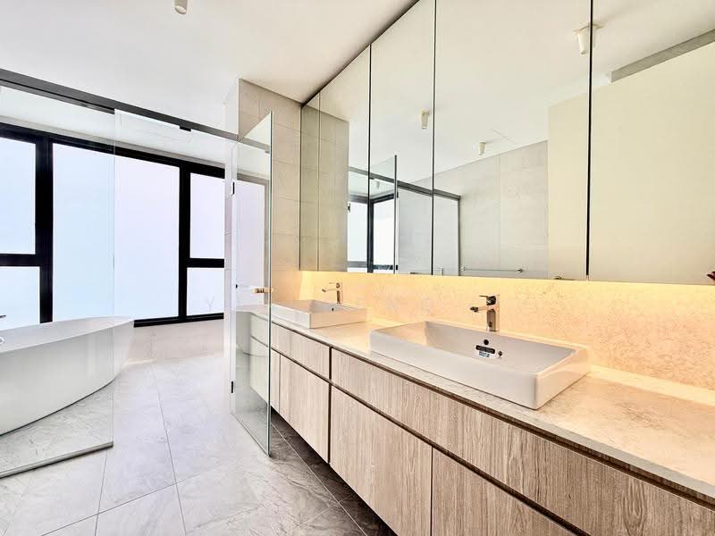 Service Residence for Sale at Jendela Residences - Yin Peng . - Bathroom - PropertyGuru.com.my