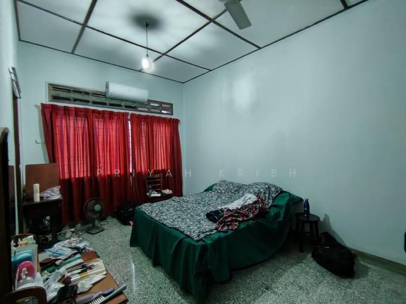 Terraced House for Sale in Bangsar (Kuala Lumpur) - PRIYAH KRISH - Bedroom - PropertyGuru.com.my