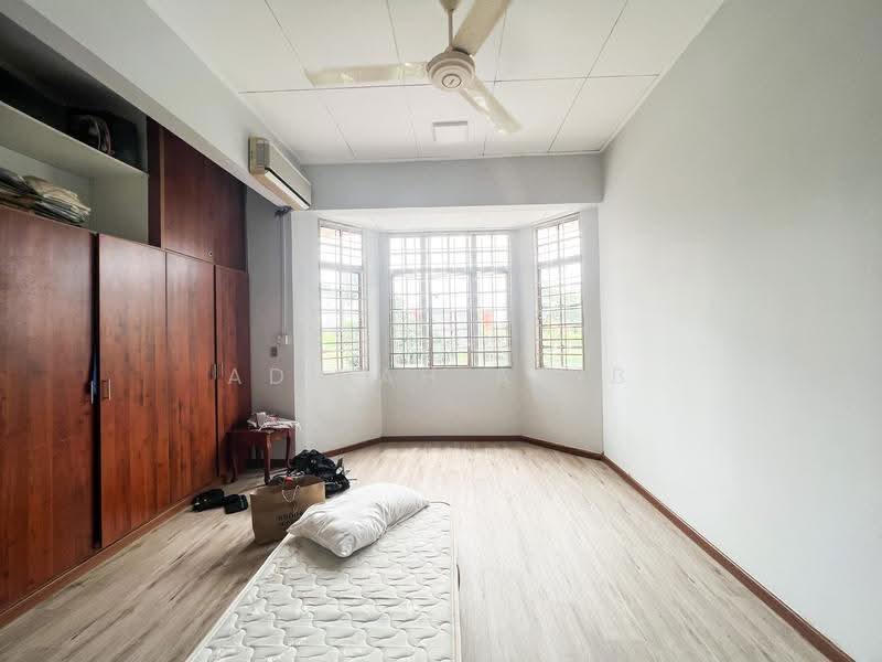 3-storey Terraced House for Sale in Setiawangsa (Kuala Lumpur) - Adilah Adib - Bedroom - PropertyGuru.com.my
