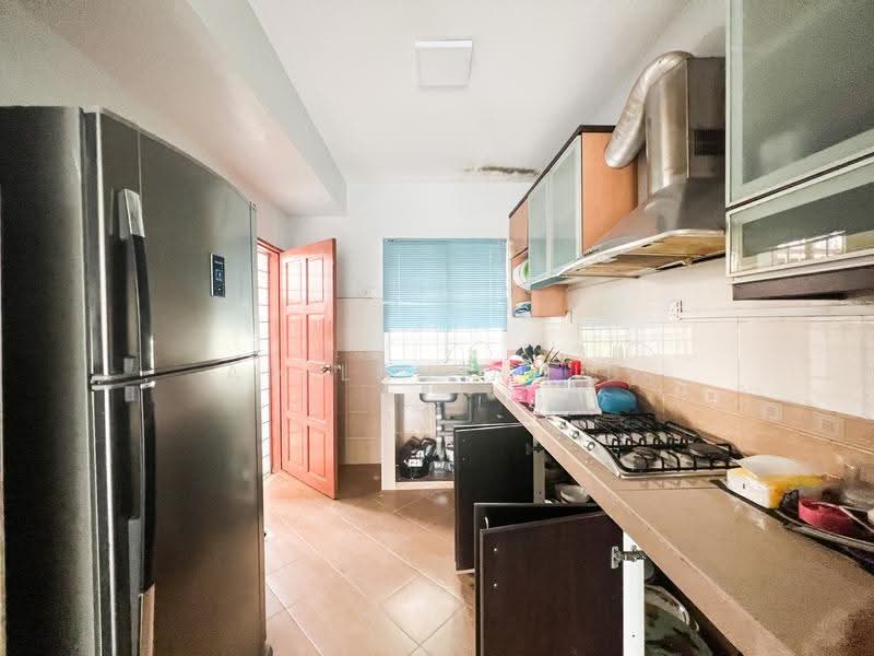 3-storey Terraced House for Sale in Setiawangsa (Kuala Lumpur) - Adilah Adib - Kitchen - PropertyGuru.com.my