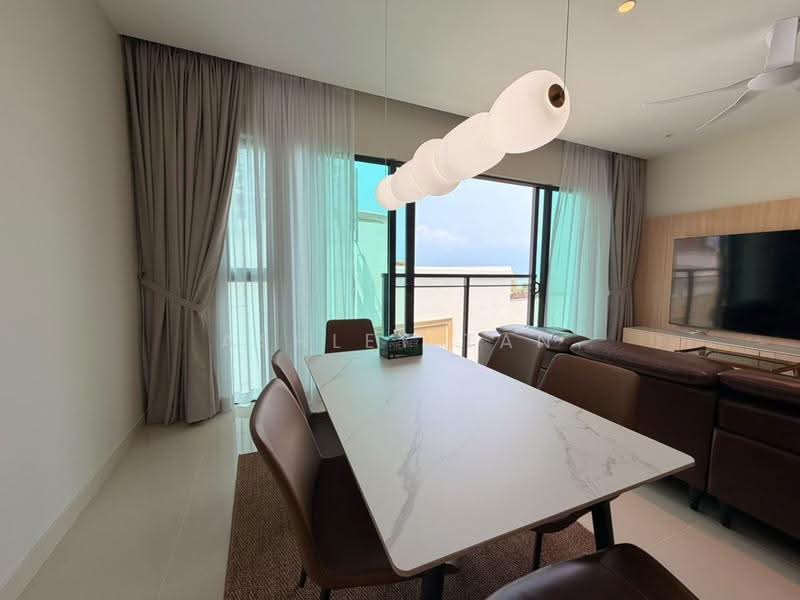 Kondominium untuk Dijual di Mezzo - Ashley Tan - Dining Room - PropertyGuru.com.my