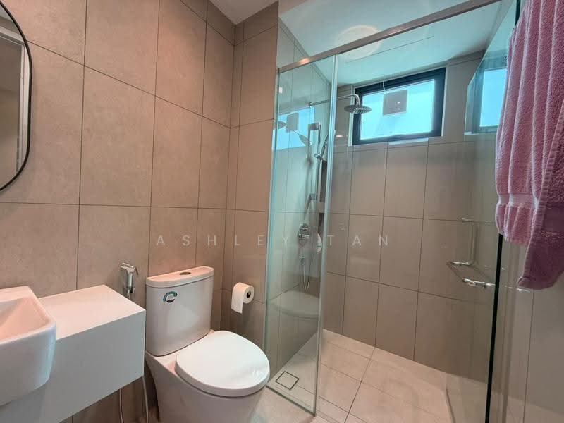 Kondominium untuk Dijual di Mezzo - Ashley Tan - Bathroom - PropertyGuru.com.my