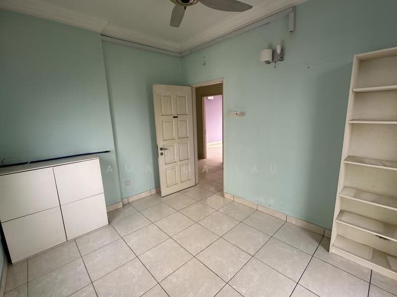 Condominium for Sale at Aseana Puteri - Amanda Lau - 3rd Bedroom - PropertyGuru.com.my