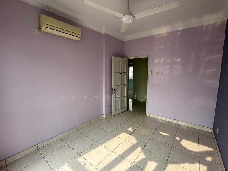 Condominium for Sale at Aseana Puteri - Amanda Lau - 2nd Bedroom - PropertyGuru.com.my