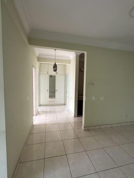 Condominium for Sale at Aseana Puteri - Amanda Lau - Corridor - PropertyGuru.com.my