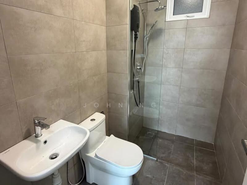 Condominium for Sale at d'Brightton - John Ng - Bathroom - PropertyGuru.com.my