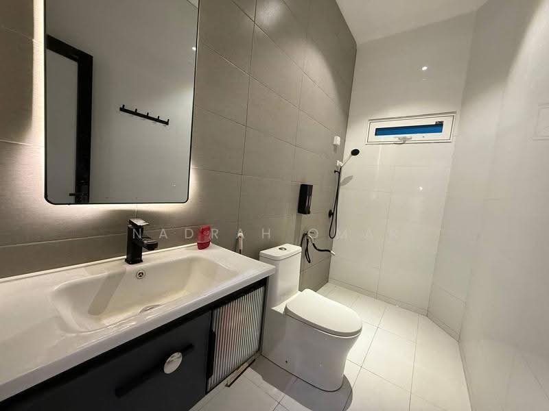 Bungalow House for Sale in Bandar Kajang (Kajang) - Nadrah Omar - Bathroom - PropertyGuru.com.my