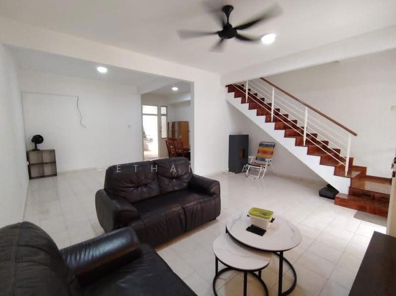 Rumah Teres 2-Tingkat untuk Dijual di Austin (Johor Bahru) - Ethan Gan - Living Room - PropertyGuru.com.my