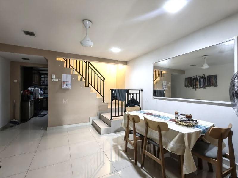 2-storey Terraced House for Rent in Taman Serdang Jaya (Seri Kembangan) - M Jamil Ali - Dining Room - PropertyGuru.com.my