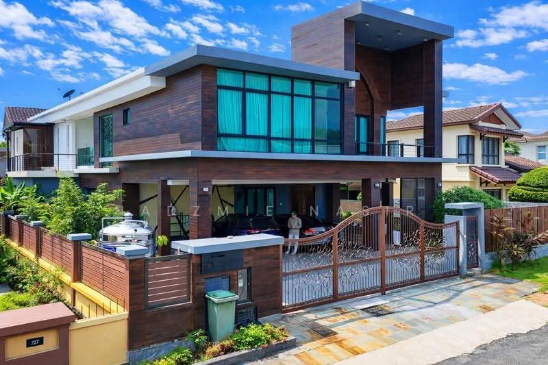 Rumah Banglo untuk Dijual di Saujana Villa (Kajang) - Nadzmie Nasir - Exterior - PropertyGuru.com.my