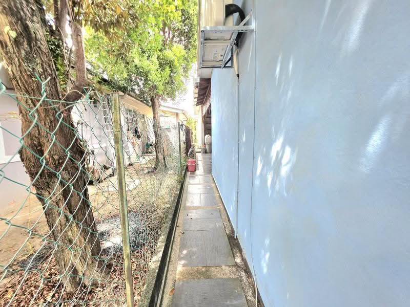 Semi-Detached House for Sale in Sepang (Selangor) - Wan Azlan Ahmad - PropertyGuru.com.my
