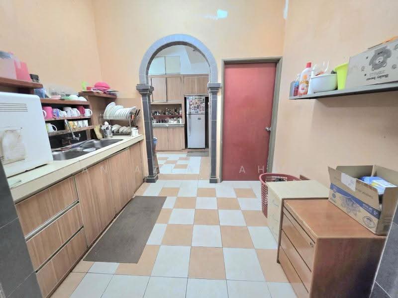 Semi-Detached House for Sale in Sepang (Selangor) - Wan Azlan Ahmad - PropertyGuru.com.my