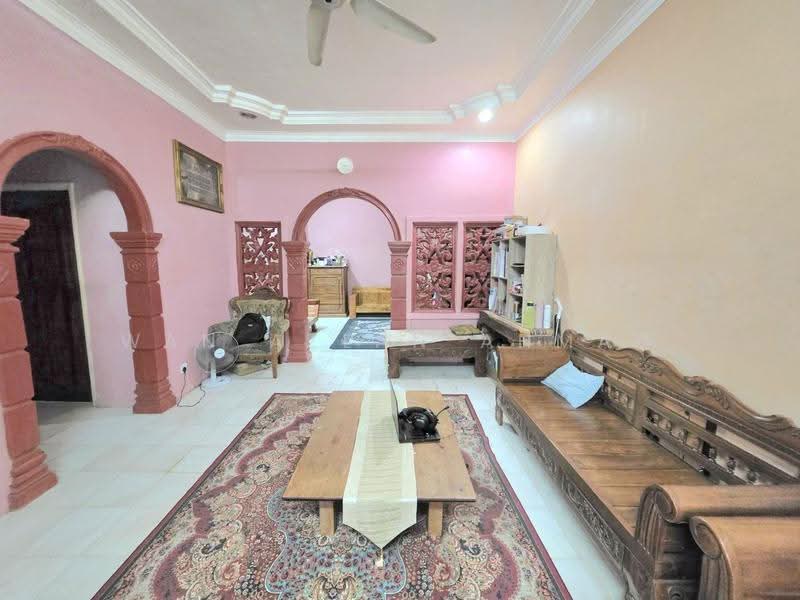 Semi-Detached House for Sale in Sepang (Selangor) - Wan Azlan Ahmad - PropertyGuru.com.my