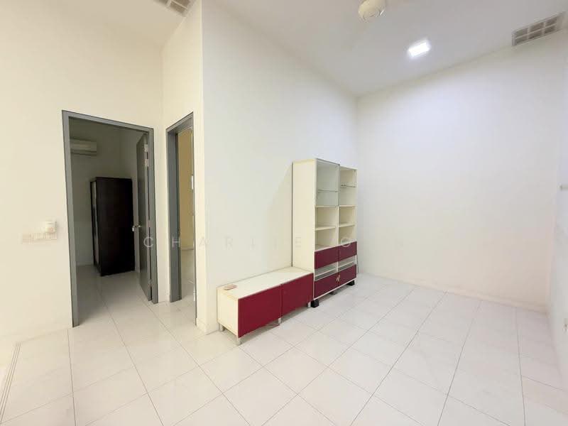 2-storey Terraced House for Rent in Bandar Saujana Putra (Tanjong Duabelas) - Charlie Gan - Interior - PropertyGuru.com.my
