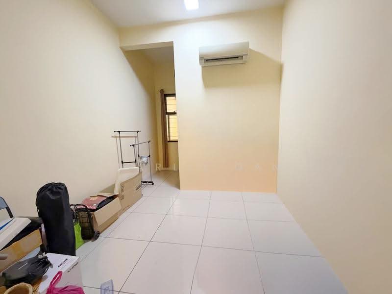 2-storey Terraced House for Rent in Bandar Saujana Putra (Tanjong Duabelas) - Charlie Gan - Interior - PropertyGuru.com.my