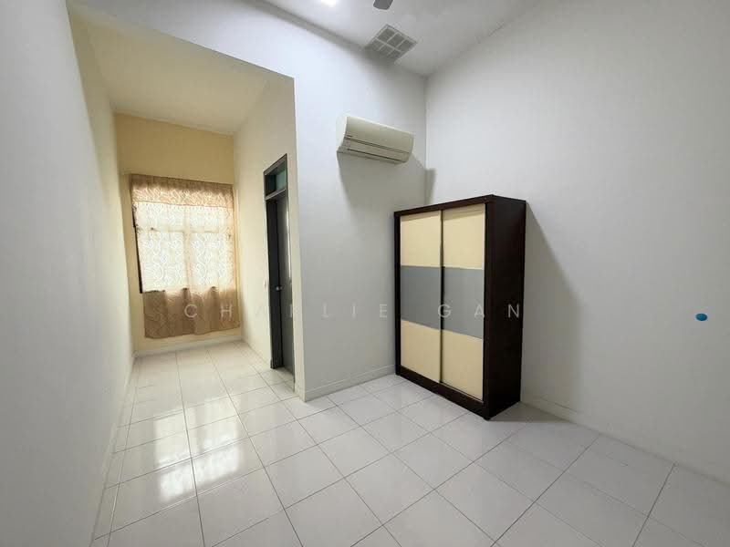 2-storey Terraced House for Rent in Bandar Saujana Putra (Tanjong Duabelas) - Charlie Gan - Interior - PropertyGuru.com.my