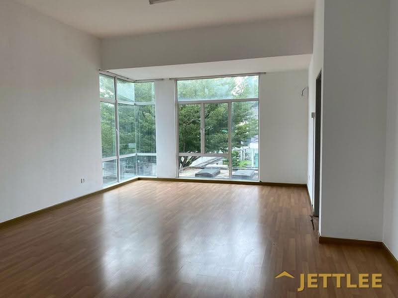 Cluster House for Sale in Canary Garden (Klang) - Tom Lee - Living Room - PropertyGuru.com.my