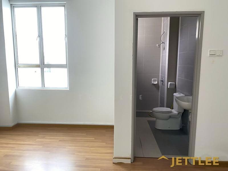 Cluster House for Sale in Canary Garden (Klang) - Tom Lee - Bathroom - PropertyGuru.com.my