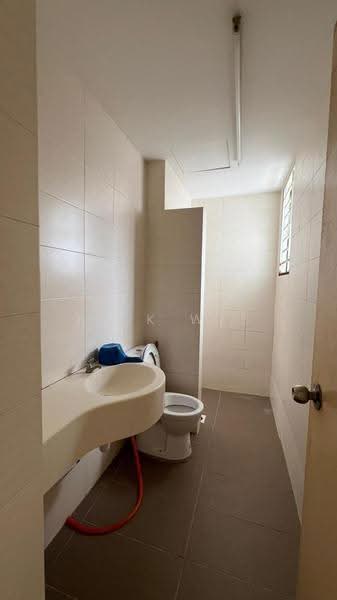Service Residence for Sale at Platinum Lake PV 21 - Teck Wee - Bathroom - PropertyGuru.com.my
