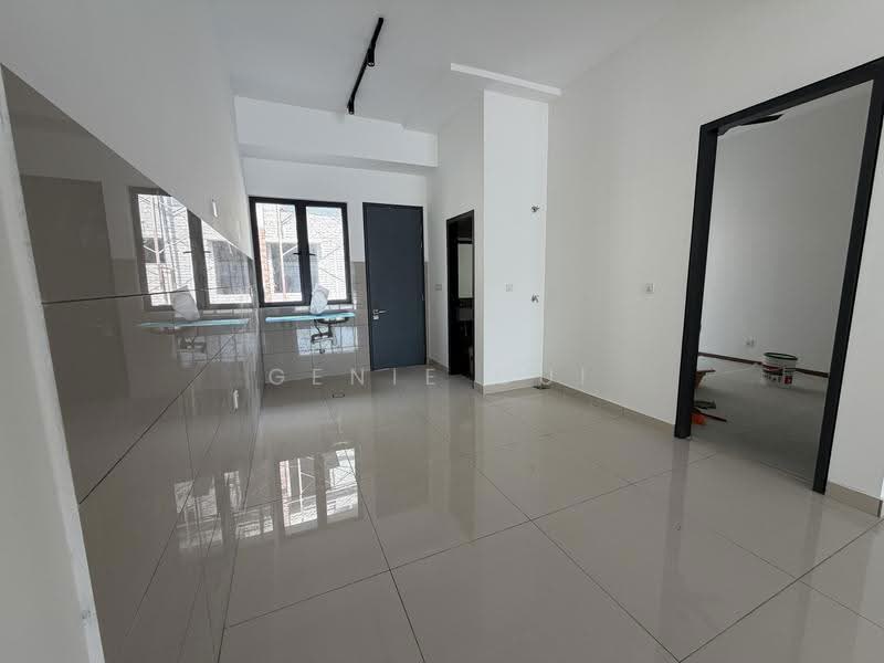 3-storey Terraced House for Sale in Taman Puchong Intan (Puchong) - Ginie Gui - Kitchen - PropertyGuru.com.my