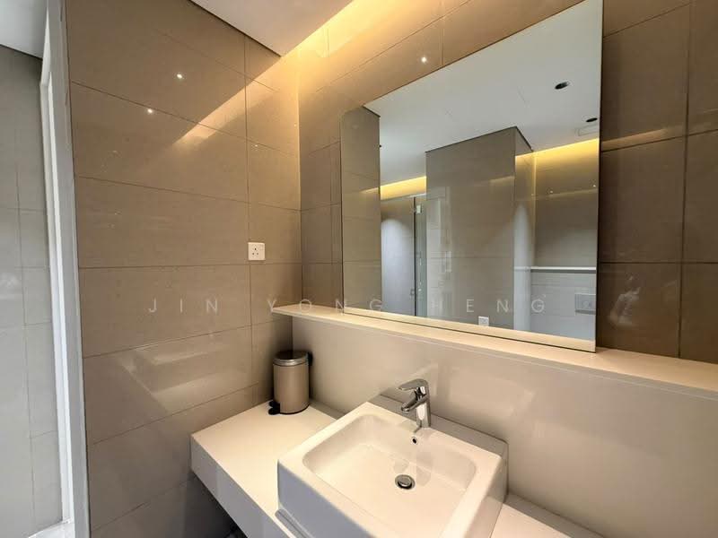 Service Residence for Sale at Tribeca - Jin Yong Heng - Bathroom - PropertyGuru.com.my