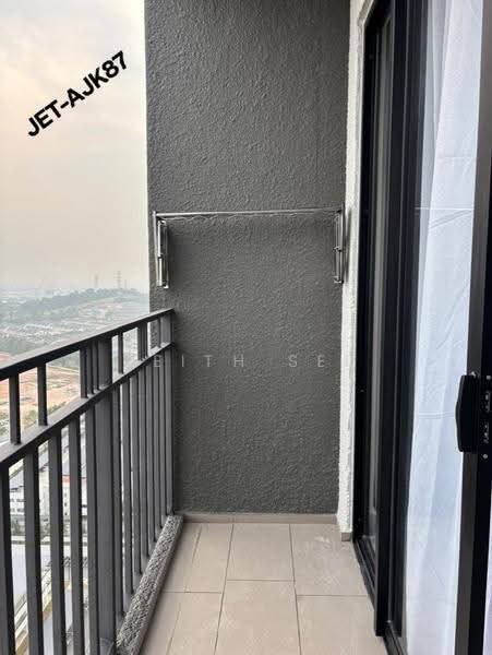 Kondominium untuk Disewa di Tuai Timur - Keith See - Balcony - PropertyGuru.com.my