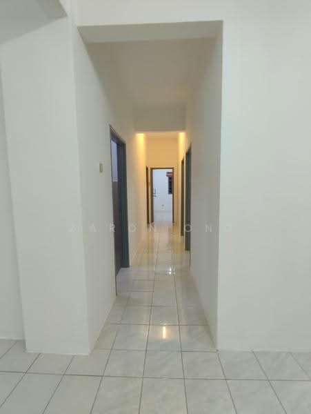 Condominium for Sale at Evergreen Park Acorn & Hazel - Aaron Ong - Corridor - PropertyGuru.com.my