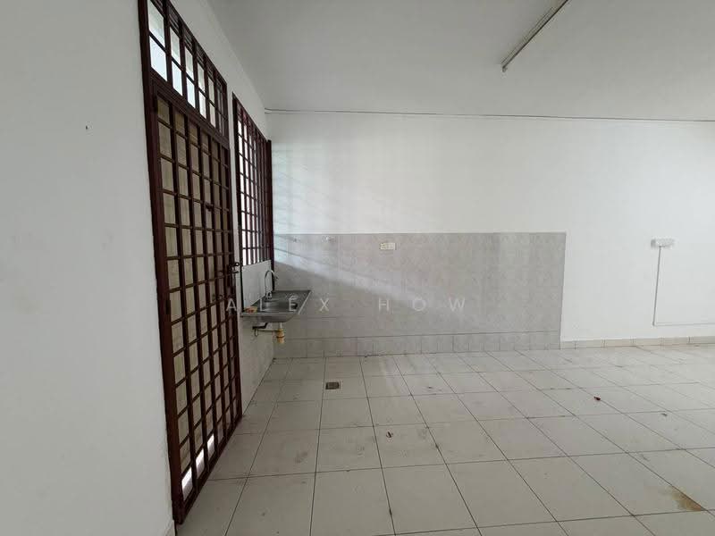 Rumah Teres 1-Tingkat untuk Disewa di Skudai (Johor) - Alex How - Kitchen - PropertyGuru.com.my