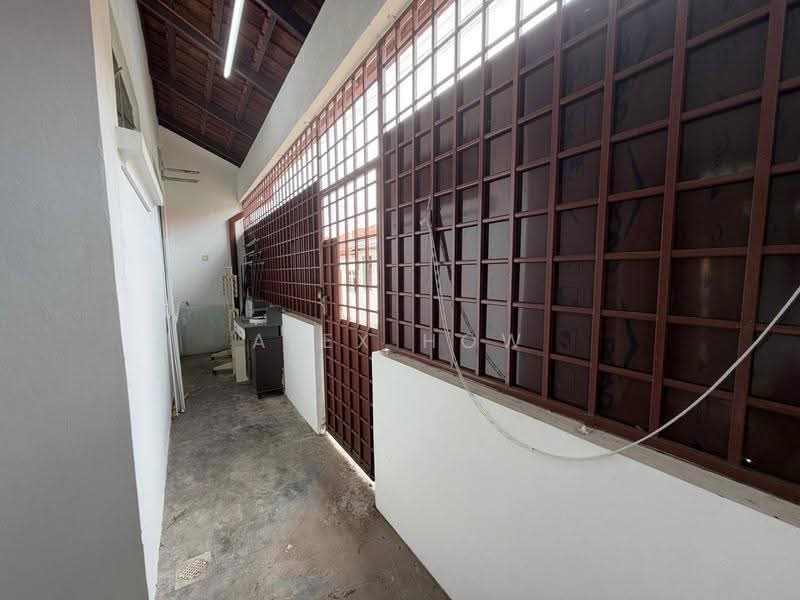 Rumah Teres 1-Tingkat untuk Disewa di Skudai (Johor) - Alex How - Corridor - PropertyGuru.com.my