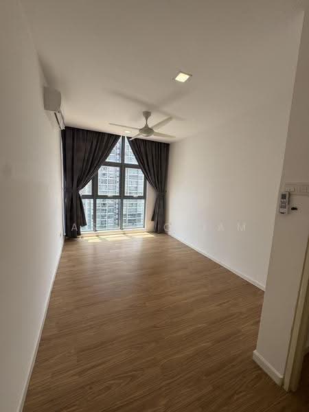 Condominium for Rent at Lakefront Residence - Jason Chiam - Living Room - PropertyGuru.com.my