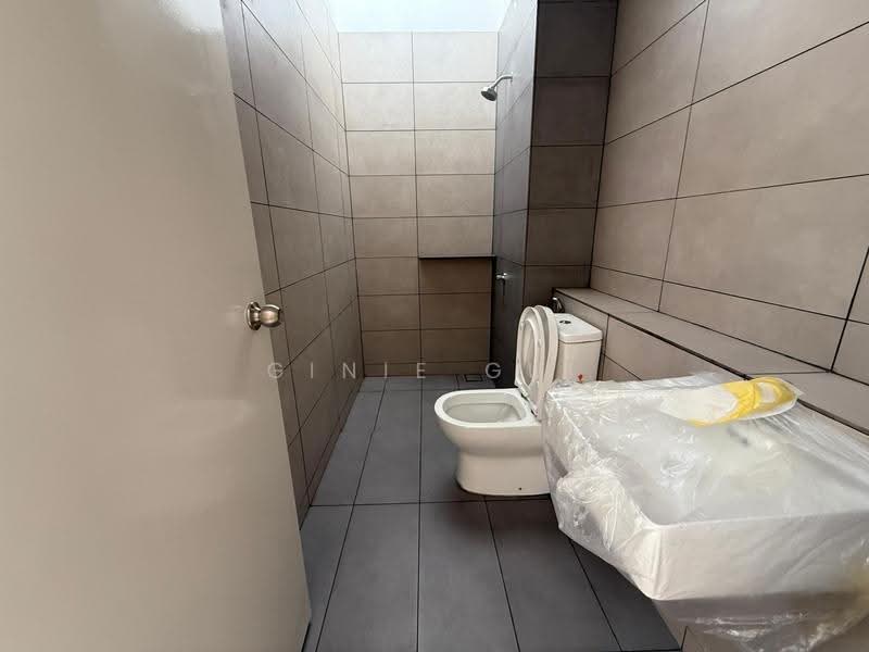2-storey Terraced House for Sale in Puchong (Selangor) - Ginie Gui - Bathroom - PropertyGuru.com.my