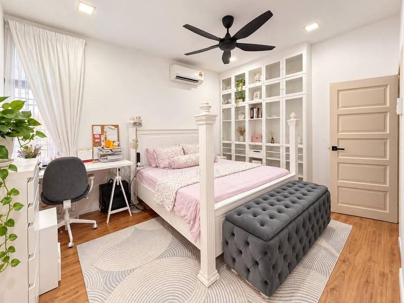 Rumah Kluster untuk Dijual di Bandar Bukit Mahkota (Bangi) - Mahirah . - Bedroom - PropertyGuru.com.my