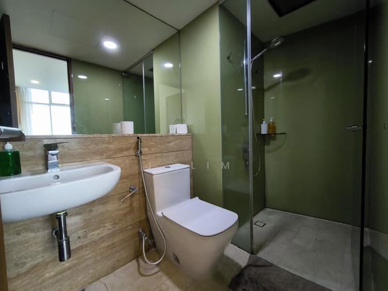Service Residence for Sale at Vortex KLCC - J. Lim - Bathroom - PropertyGuru.com.my