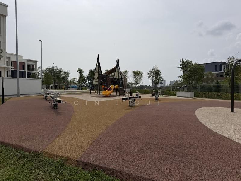 Semi-Detached House for Sale in Bandar Bukit Puchong 2 (Puchong) - Ginie Gui - Playground - PropertyGuru.com.my